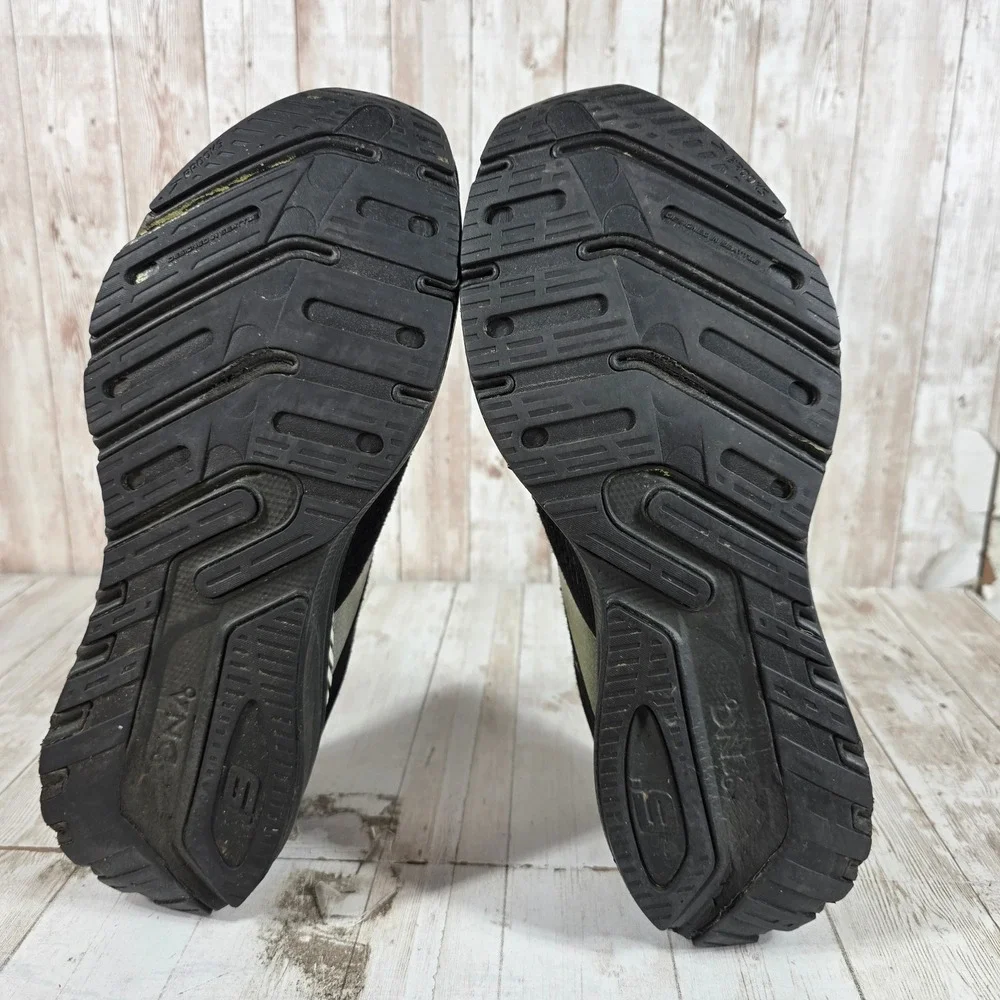 Brooks Launch GTS 9 Mens Running Shoes Black White 1103851D010 Size 10